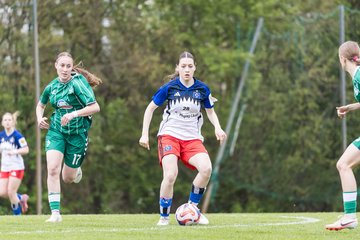 Bild 76 - wBJ Hamburger SV - SV Werder Bremen : Ergebnis: 2:2